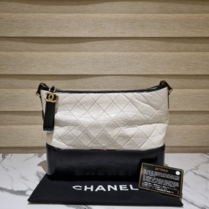 Chanel Black / White Medium Gabrielle Bag with hologram
