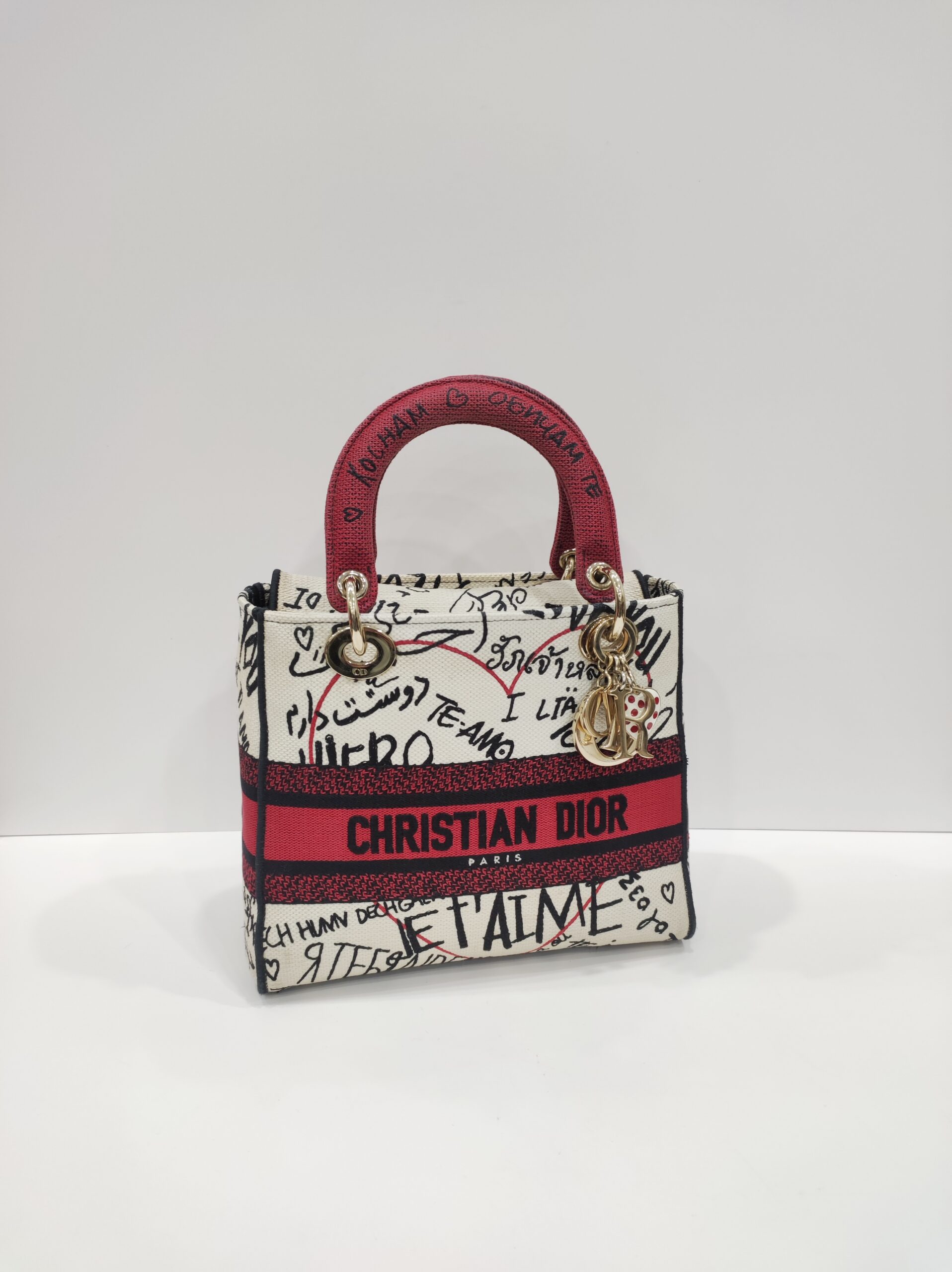 christian dior lady d lite graffiti amour medium canvas christian dior lady d lite graffiti amour medium canvas