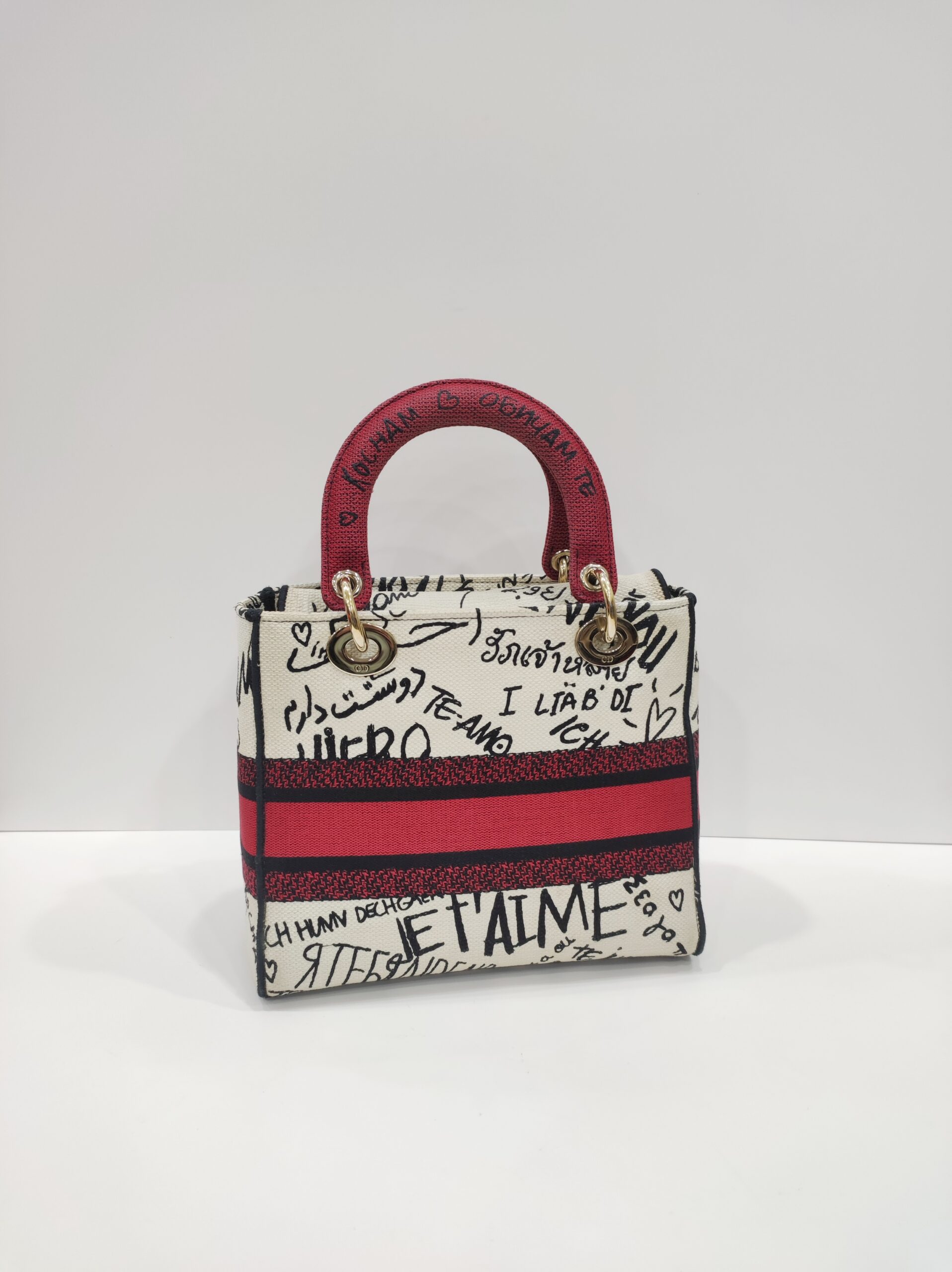 christian dior lady d lite graffiti amour medium canvas christian dior lady d lite graffiti amour medium canvas