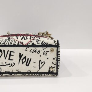 christian dior lady d lite graffiti amour medium canvas