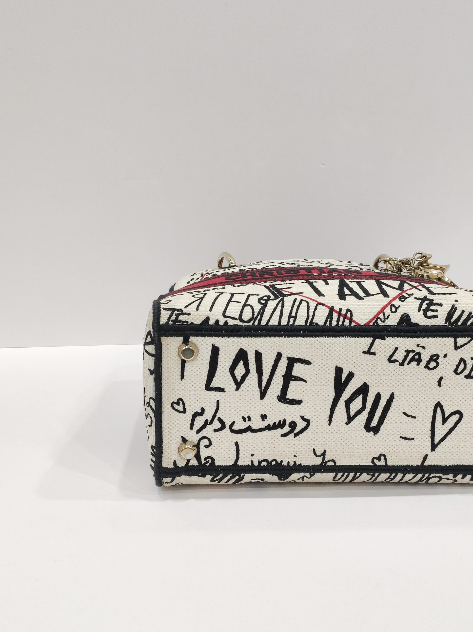 christian dior lady d lite graffiti amour medium canvas christian dior lady d lite graffiti amour medium canvas