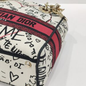 christian dior lady d lite graffiti amour medium canvas