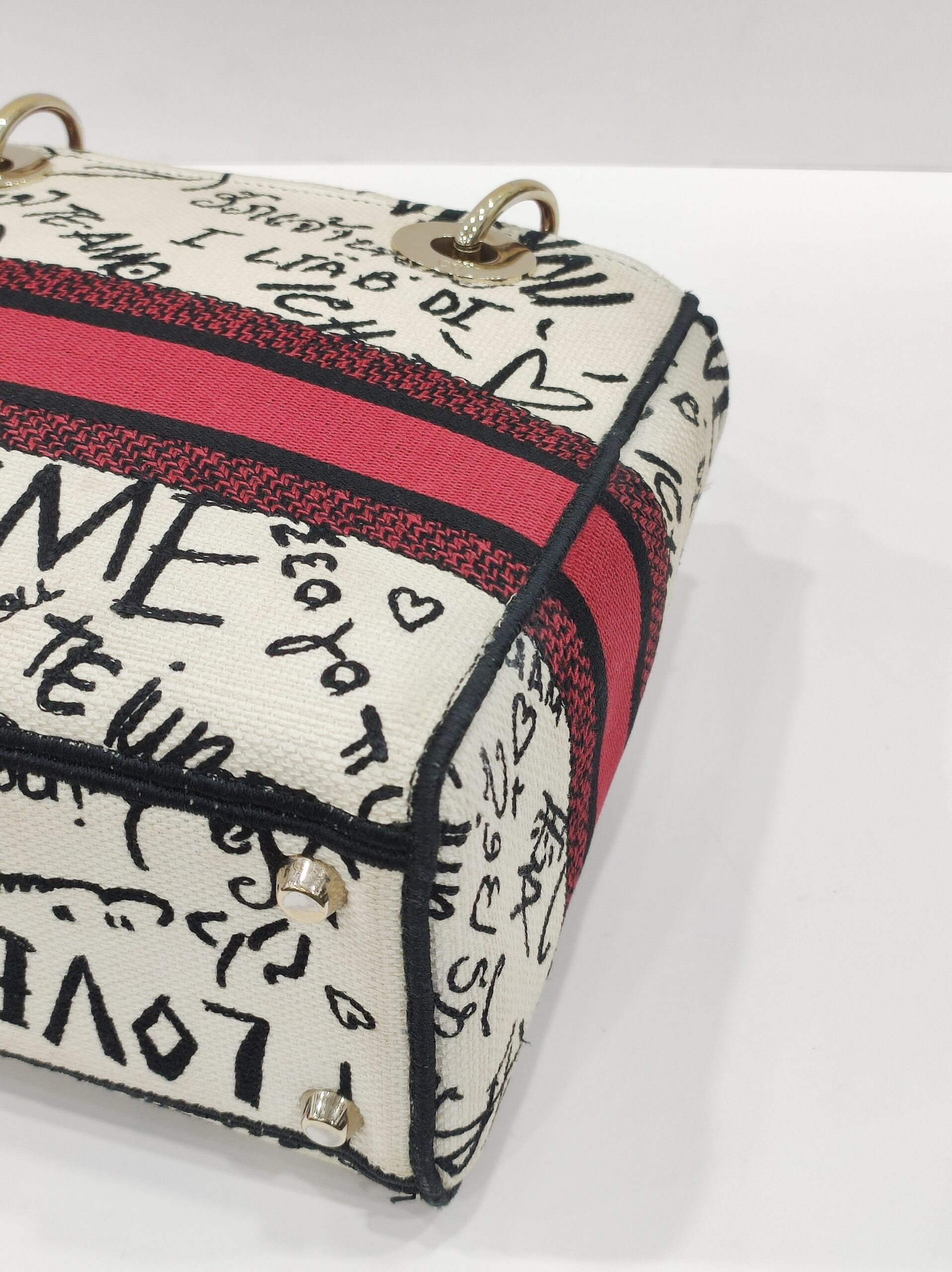 christian dior lady d lite graffiti amour medium canvas christian dior lady d lite graffiti amour medium canvas