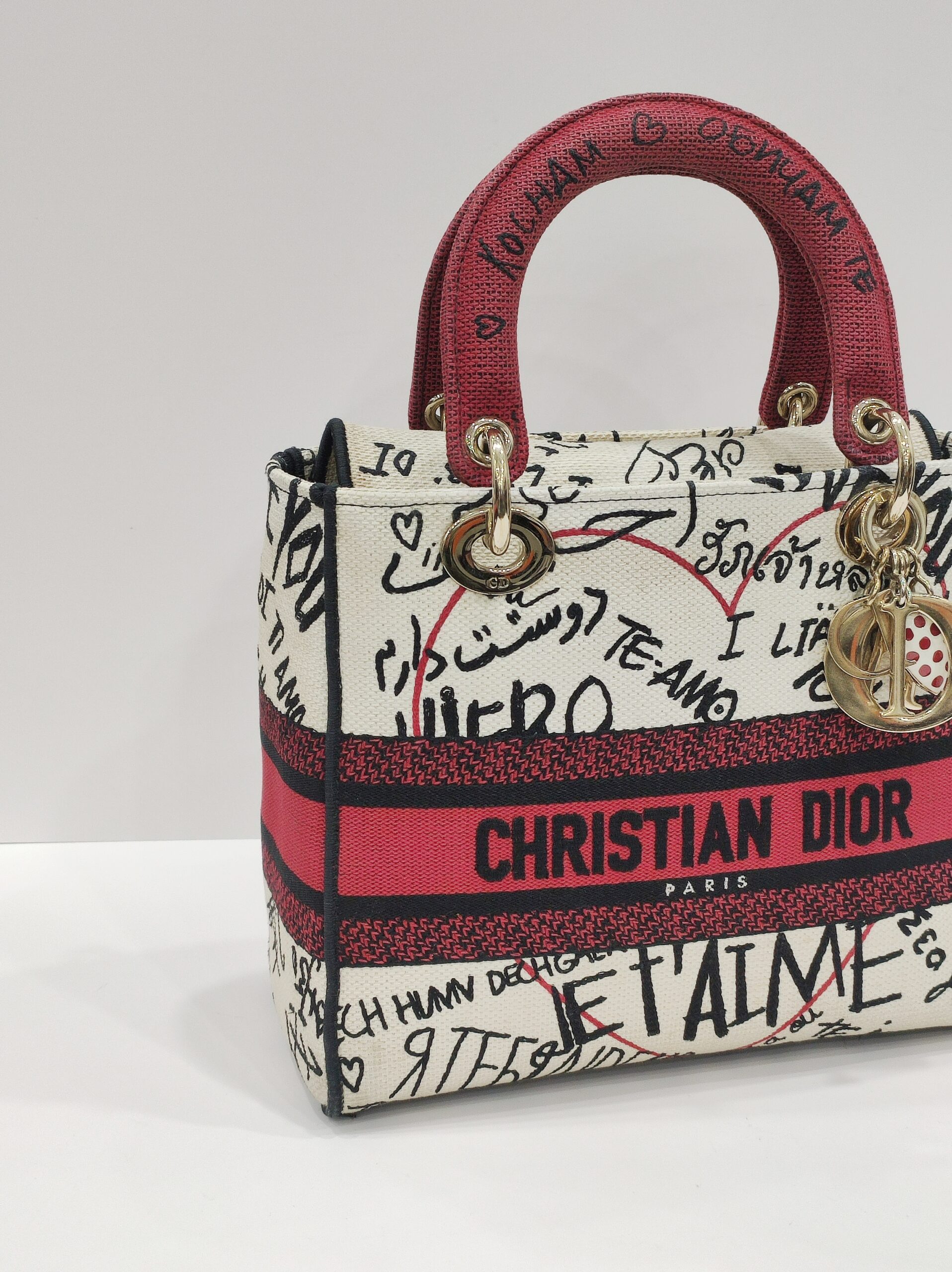 christian dior lady d lite graffiti amour medium canvas christian dior lady d lite graffiti amour medium canvas