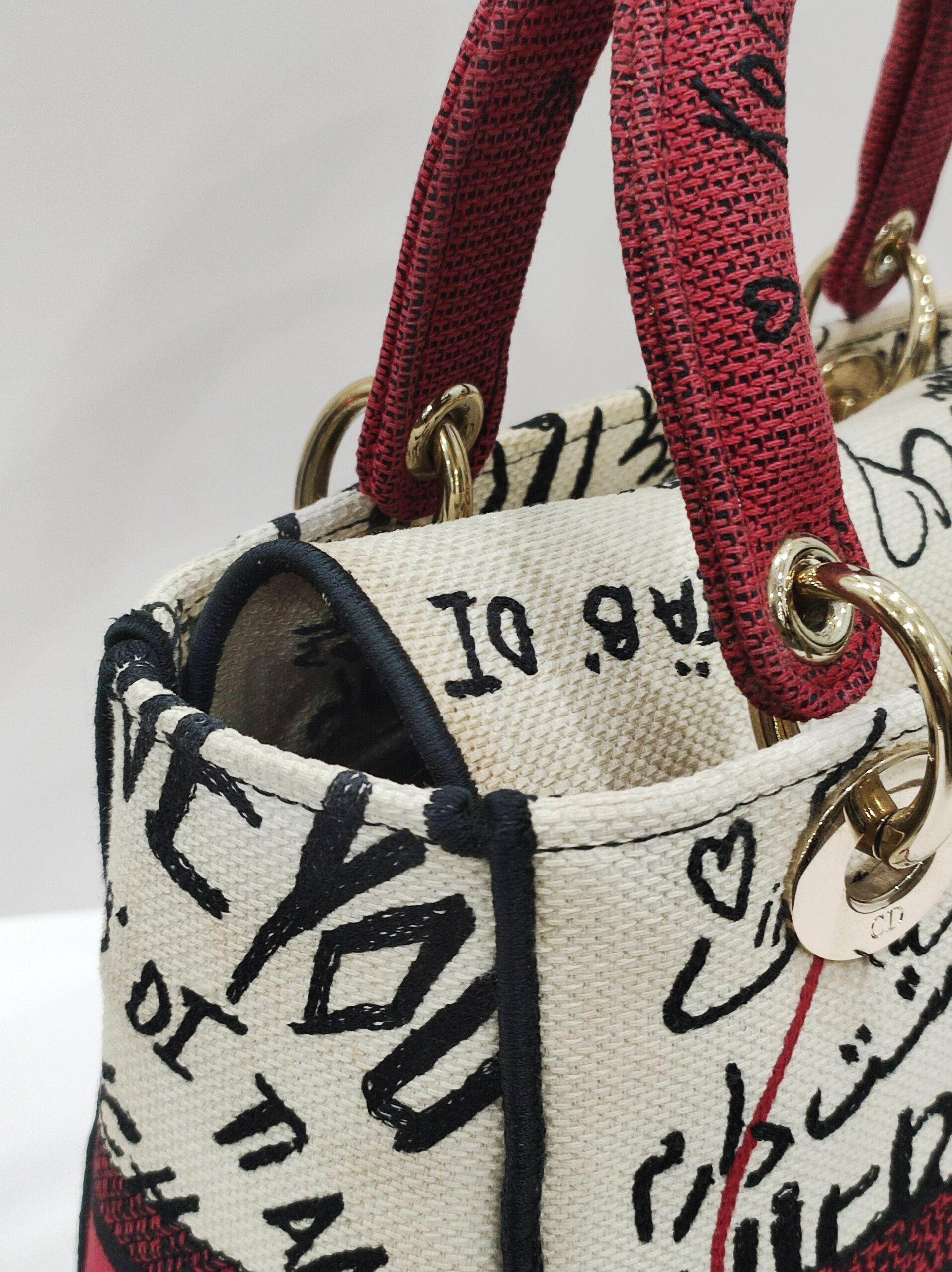 christian dior lady d lite graffiti amour medium canvas christian dior lady d lite graffiti amour medium canvas