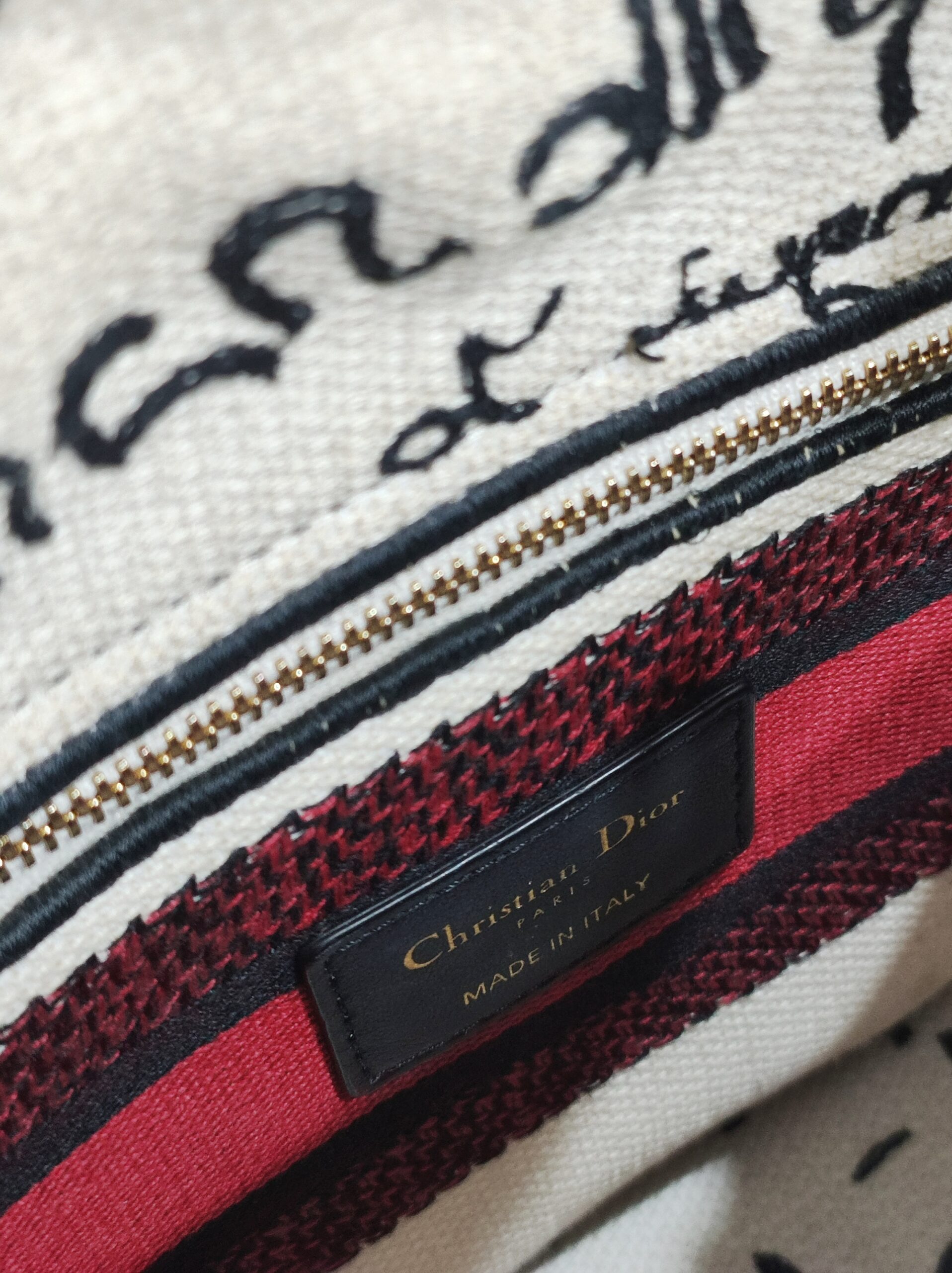 christian dior lady d lite graffiti amour medium canvas christian dior lady d lite graffiti amour medium canvas