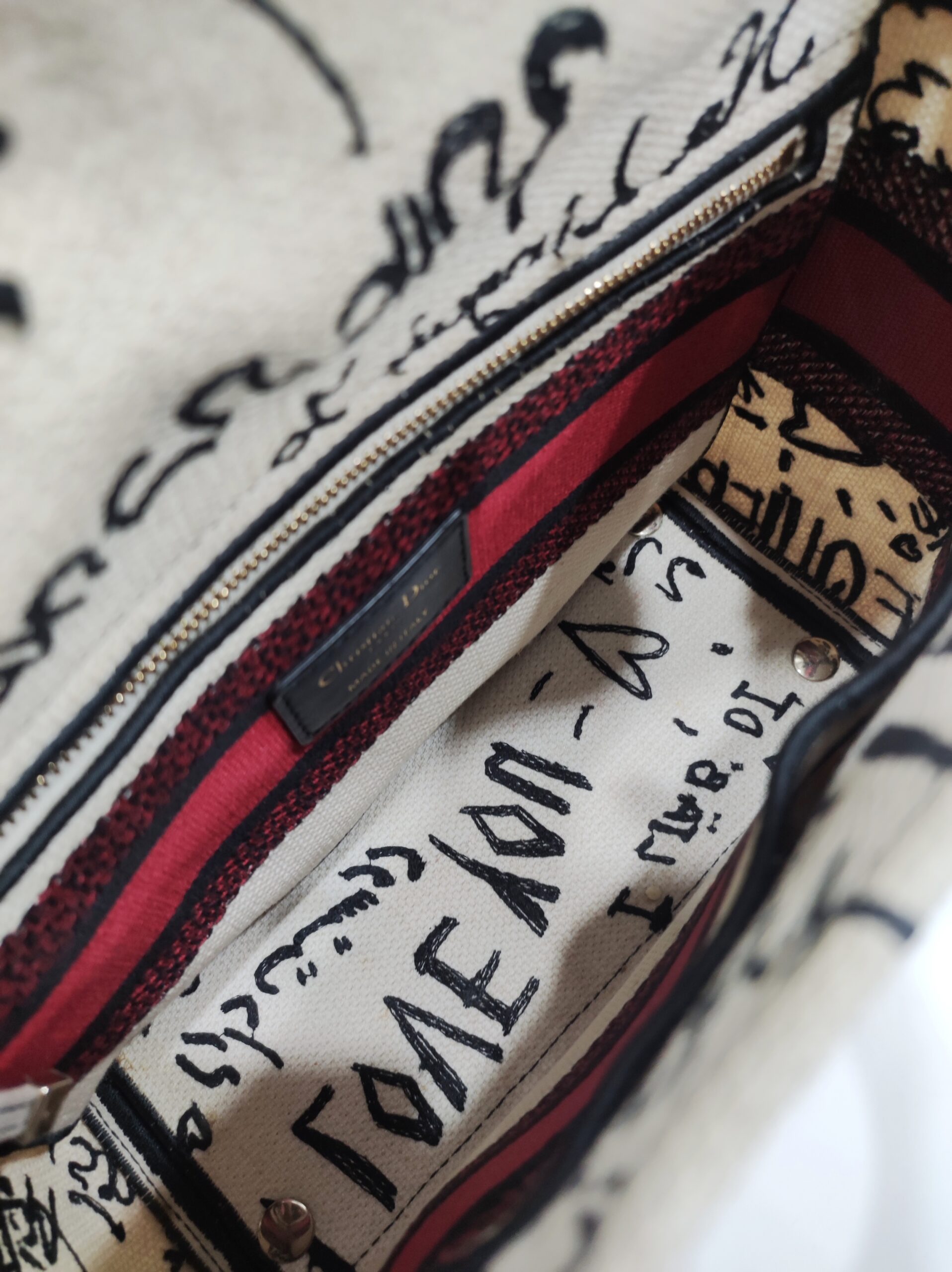 christian dior lady d lite graffiti amour medium canvas christian dior lady d lite graffiti amour medium canvas