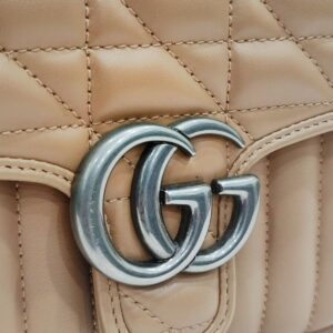 gucci gg marmont top handle bag beige small