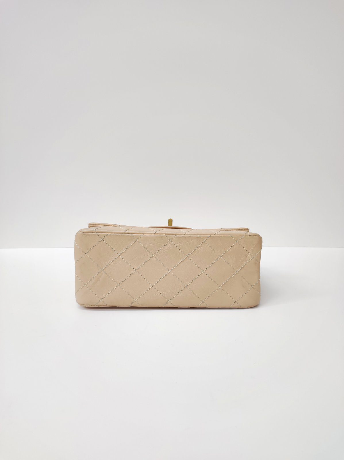 chanel re issue mini beige ghw chanel re issue mini beige ghw