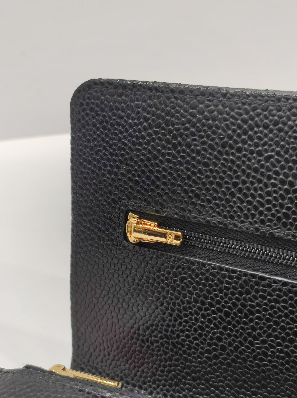 chanel woc black caviar leather ghw chanel woc black caviar leather ghw