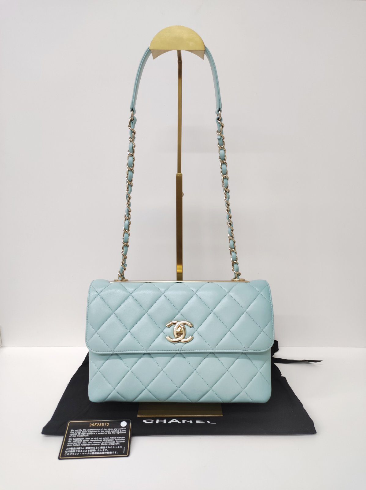new kept unused chanel trendy cc tiffany blue lghw series 29 new kept unused chanel trendy cc tiffany blue lghw series 29