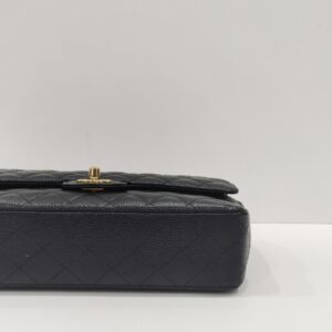 chanel double flap medium caviar leather ghw series 31