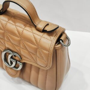gucci gg marmont top handle bag beige small