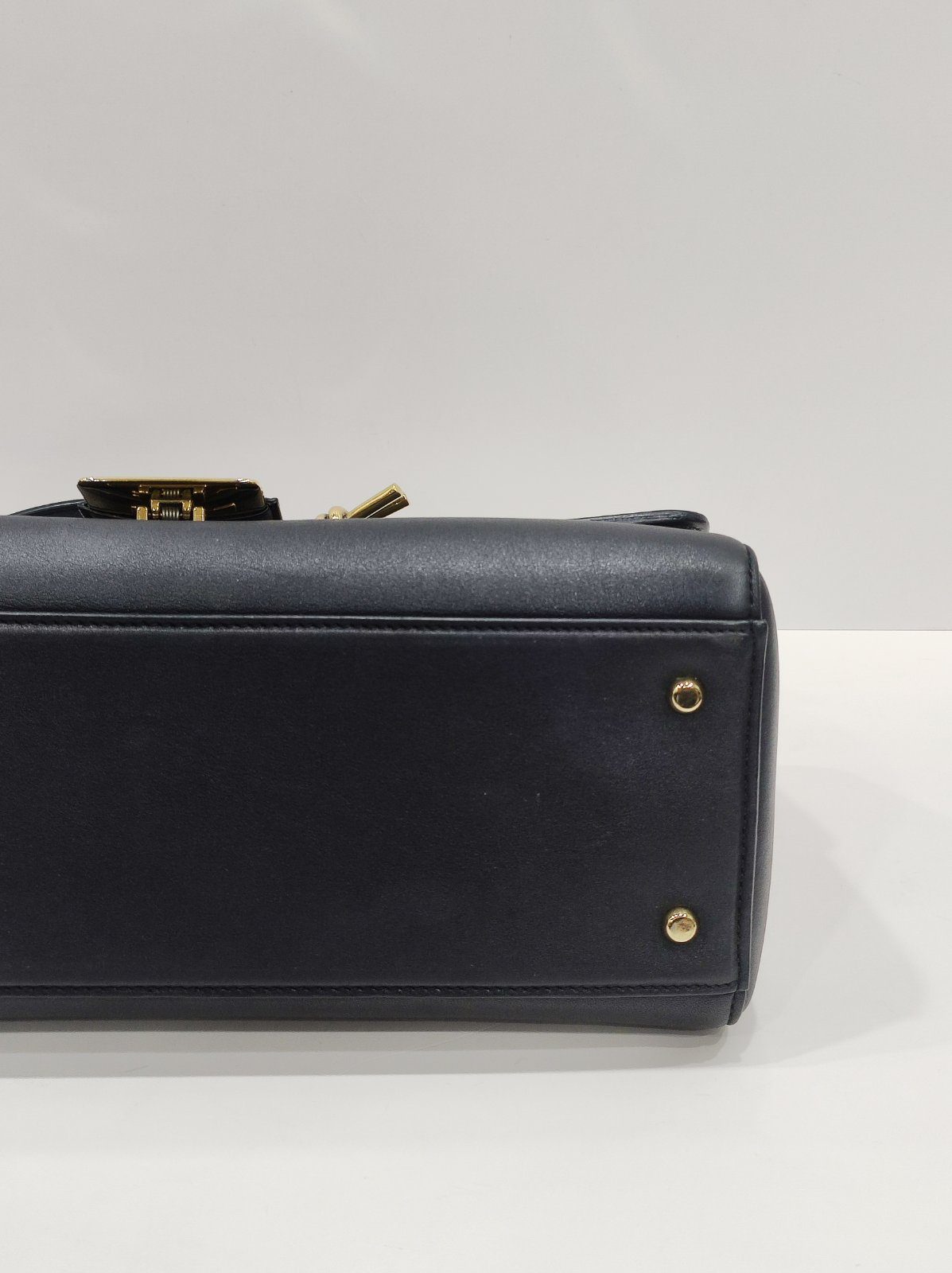 bottega veneta navy blue cassette intrecciato puddle shoulder bag bottega veneta navy blue cassette intrecciato puddle shoulder bag