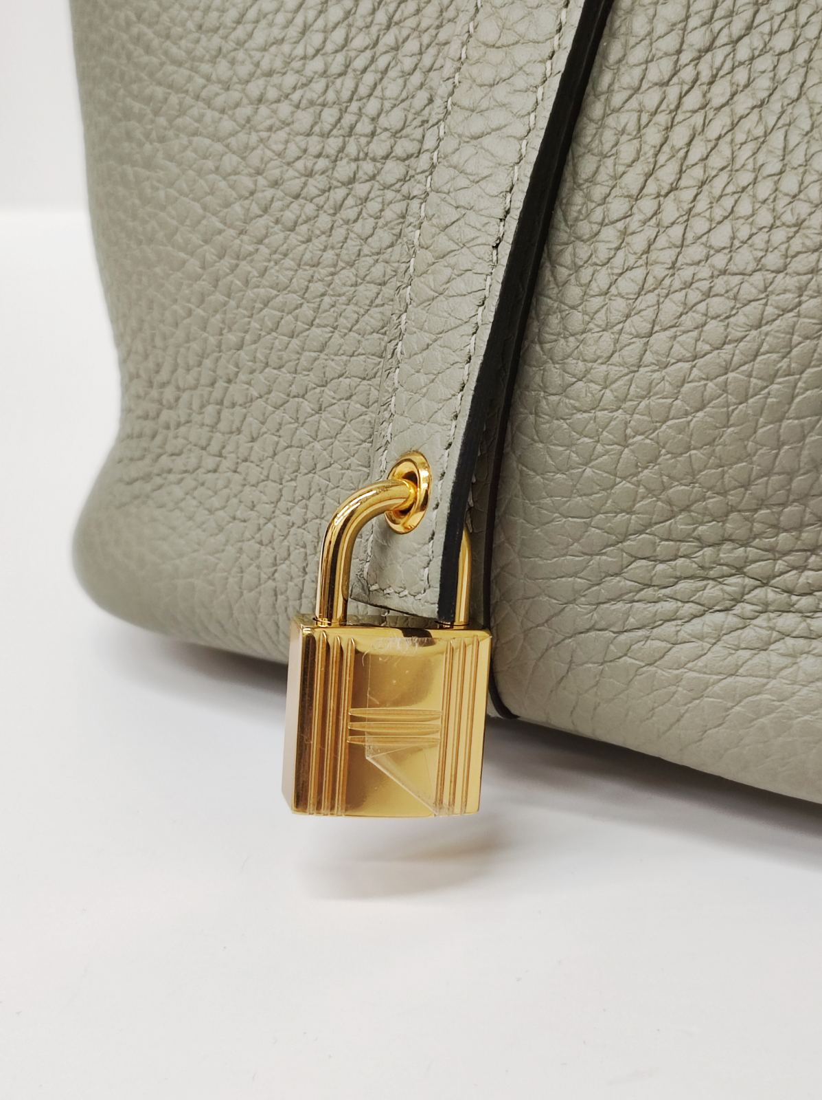 hermes picotin 18 sauge ghw stamp b hermes picotin 18 sauge ghw stamp b