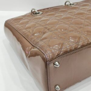 lady dior large patent brown shw