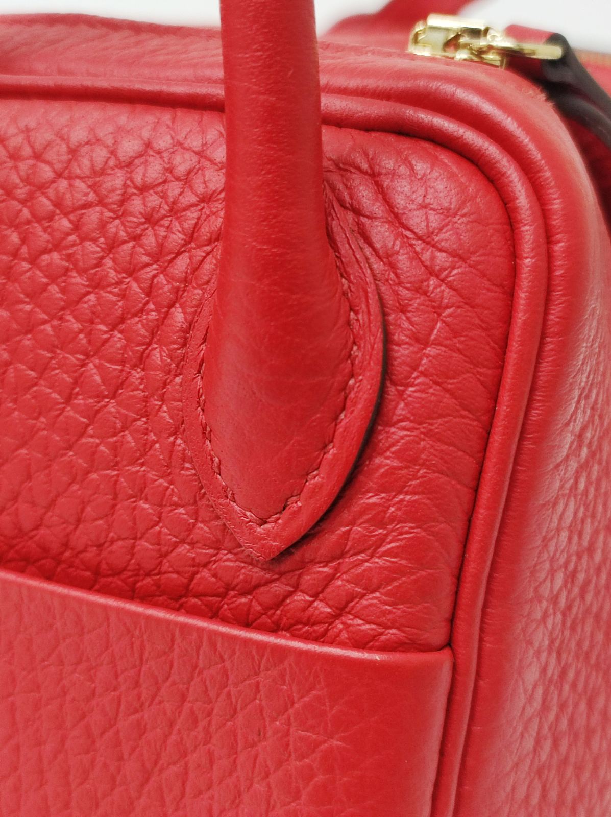 kept unused hermes mini lindy red stamp d kept unused hermes mini lindy red stamp d