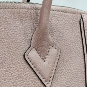 lv lock it mm veau cachemire leather magnolia pink