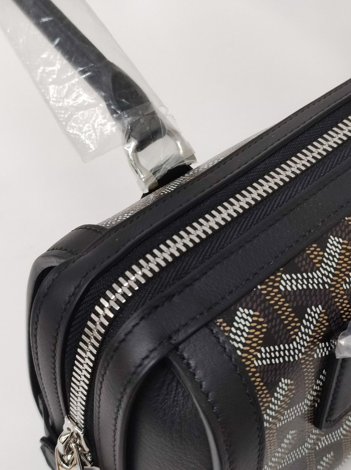 brand new goyard bonbonniere black pm brand new goyard bonbonniere black pm