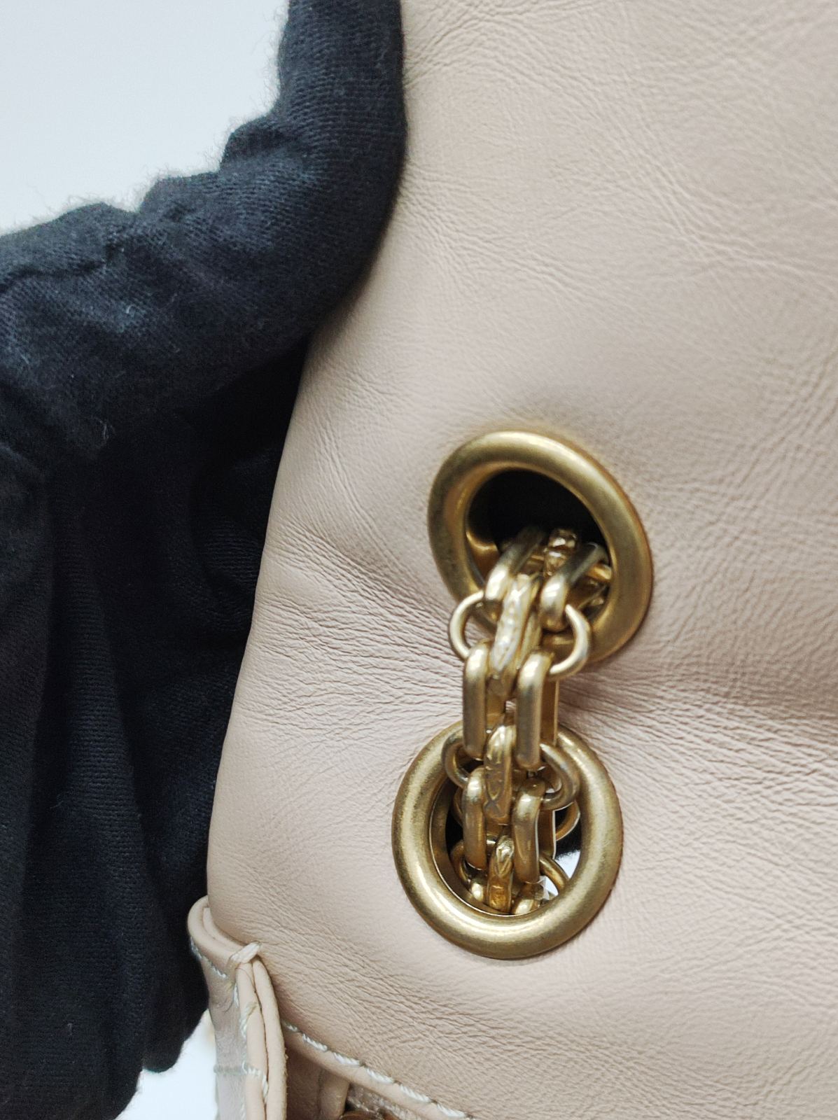 chanel re issue mini beige ghw chanel re issue mini beige ghw