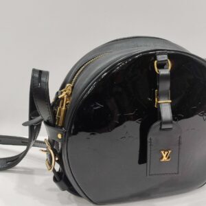 lv black vernis boite chapeau