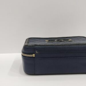 chanel navy blue vanity caviar leather ghw series 23