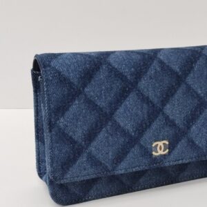 brand new kept unused chanel woc denim shw microchipped