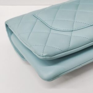 new kept unused chanel trendy cc tiffany blue lghw series 29