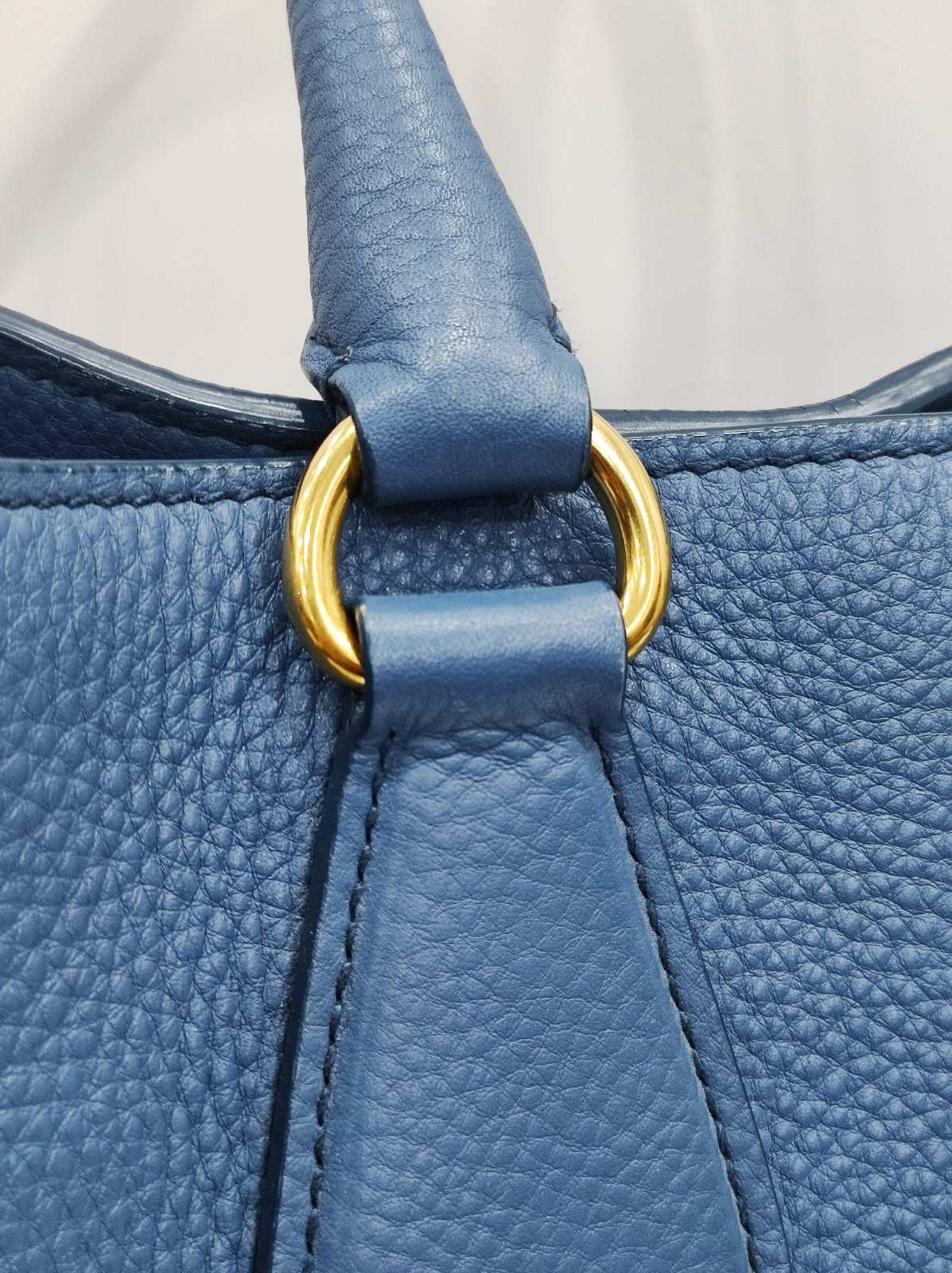 prada vitello diano leather blue tote bag prada vitello diano leather blue tote bag