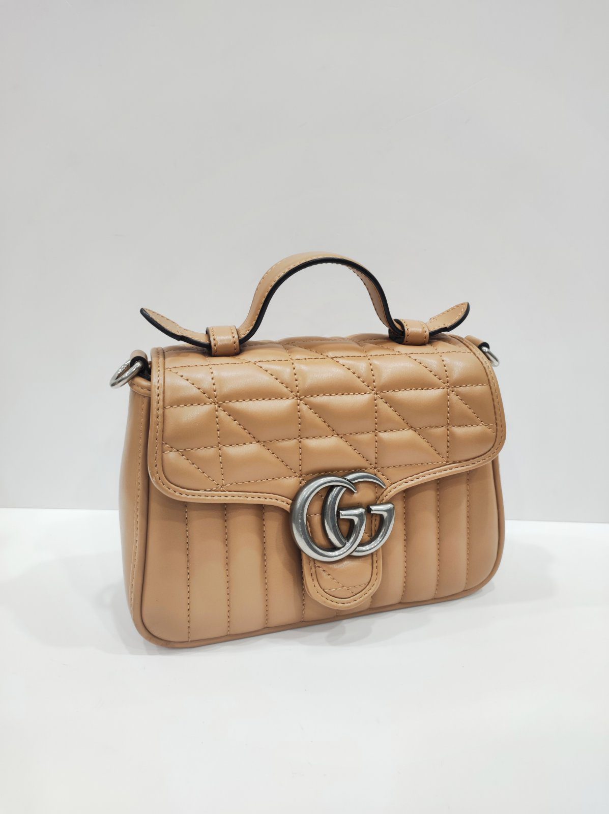 gucci gg marmont top handle bag beige small gucci gg marmont top handle bag beige small