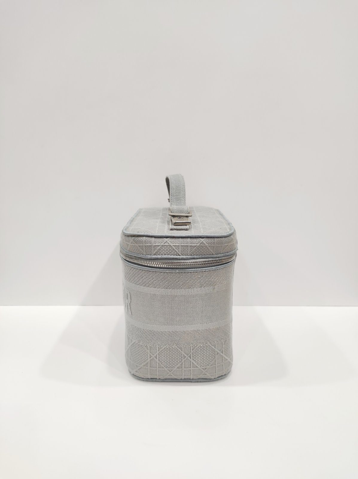 christian dior gray vanity canvas christian dior gray vanity canvas