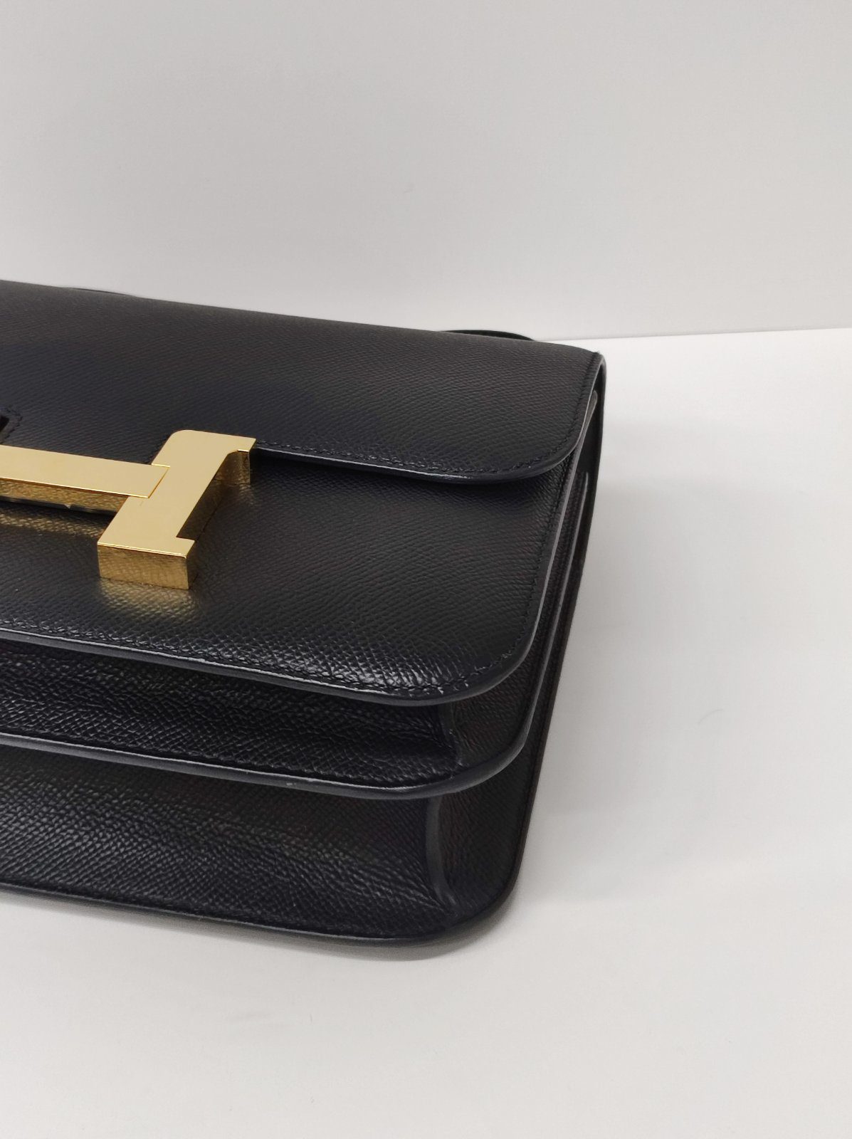 hermes constance 24 noir ghw stamp z hermes constance 24 noir ghw stamp z