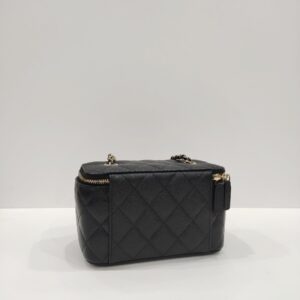 chanel black vanity long box caviar leather ghw series 31