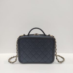 chanel navy blue vanity caviar leather ghw series 23