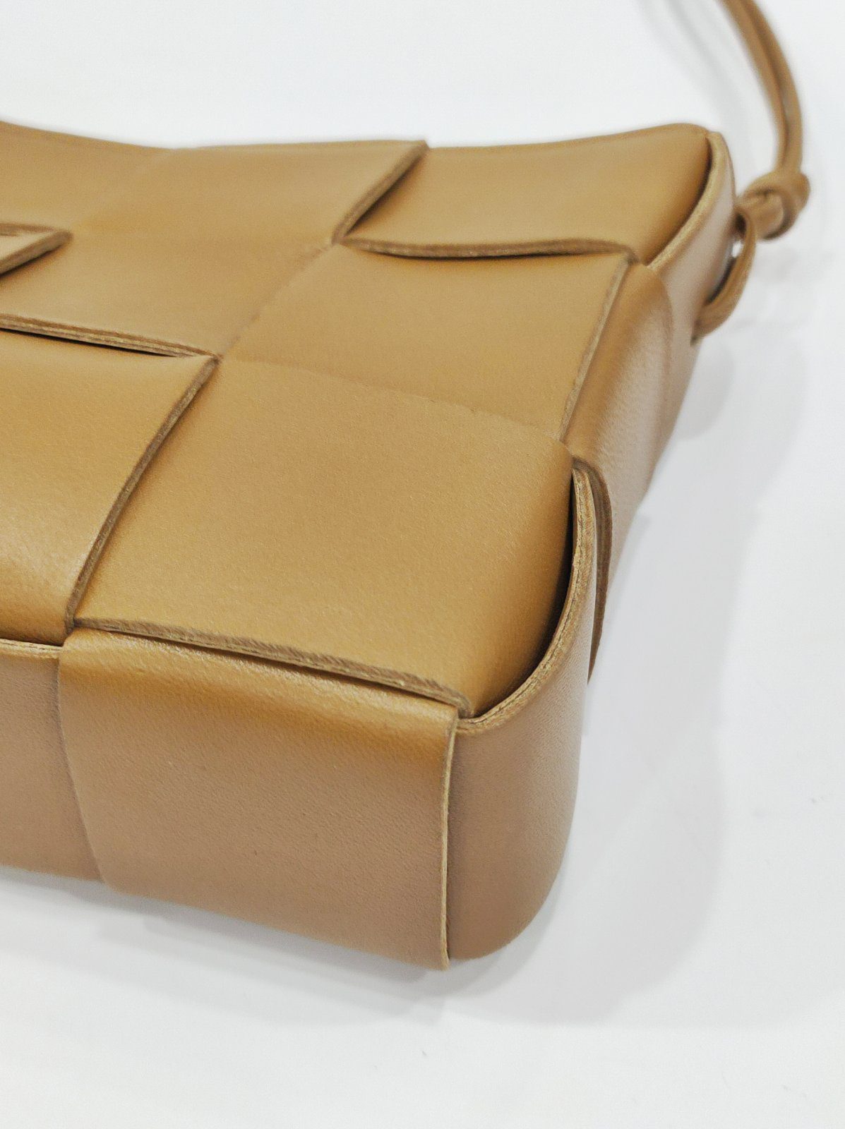 bottega veneta caramel brick cassette sling bag bottega veneta caramel brick cassette sling bag