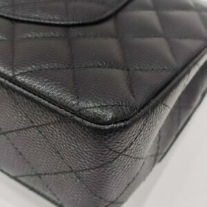 chanel double flap medium caviar leather ghw series 31