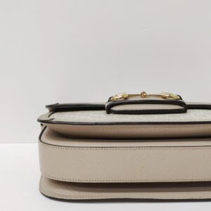 gucci 1955 horsebit medium monogram beige