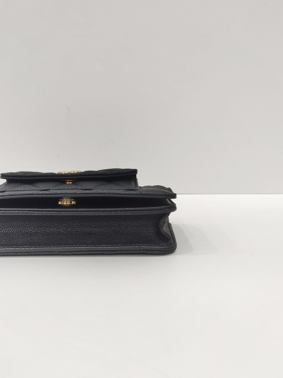 chanel pocket twins woc black caviar leather ghw chanel pocket twins woc black caviar leather ghw