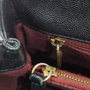 chanel coco handle medium black caviar leather ghw series 25