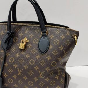 lv monogram zipped tote pm black