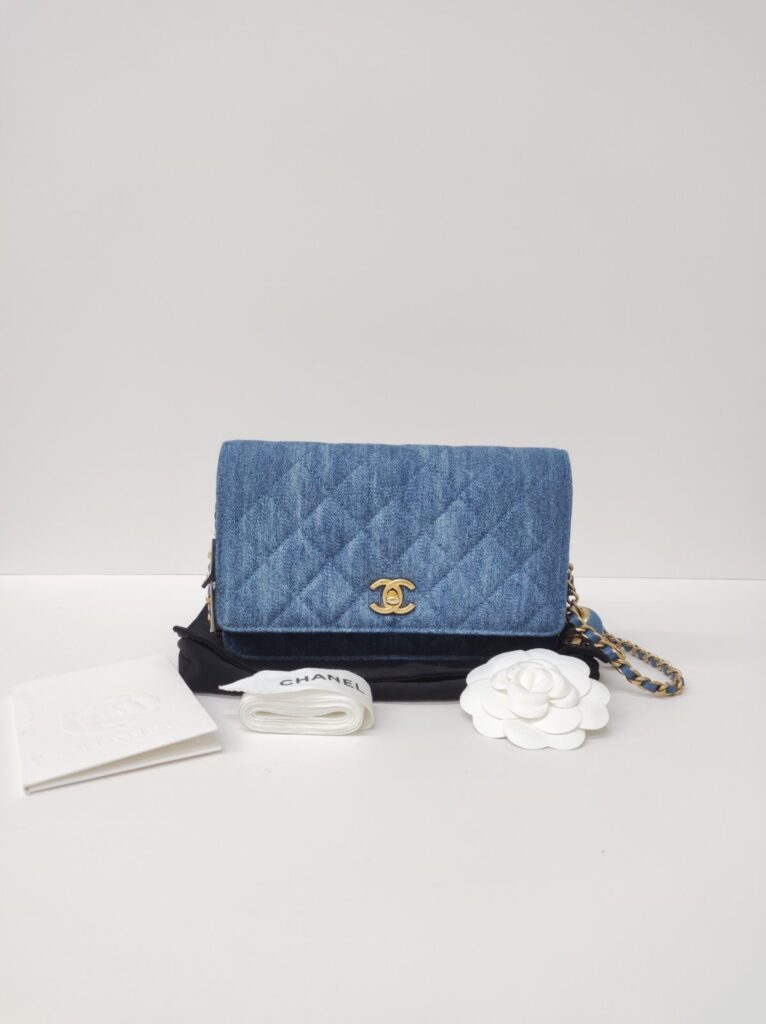 chanel woc cc pearl crush denim ghw microchipped