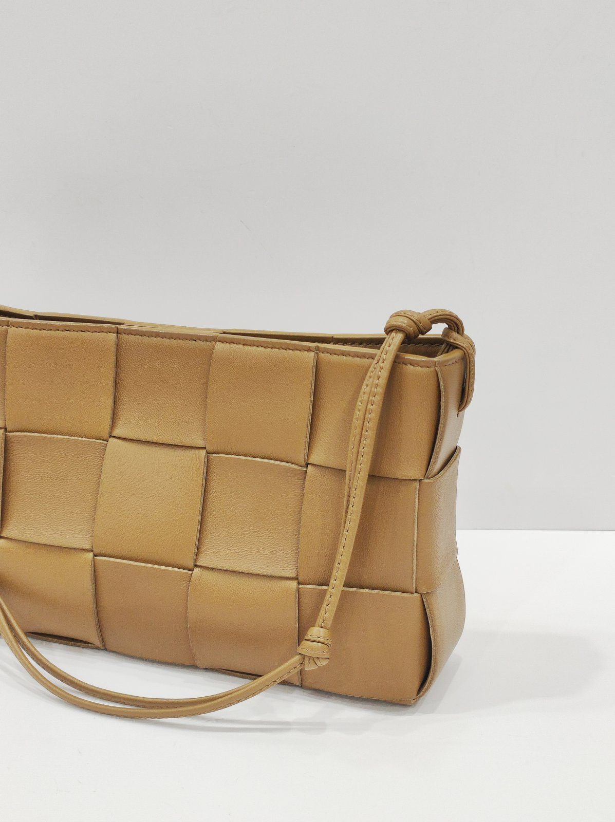 bottega veneta caramel brick cassette sling bag bottega veneta caramel brick cassette sling bag