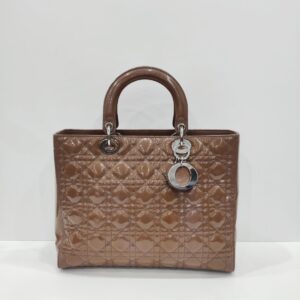 lady dior large patent brown shw