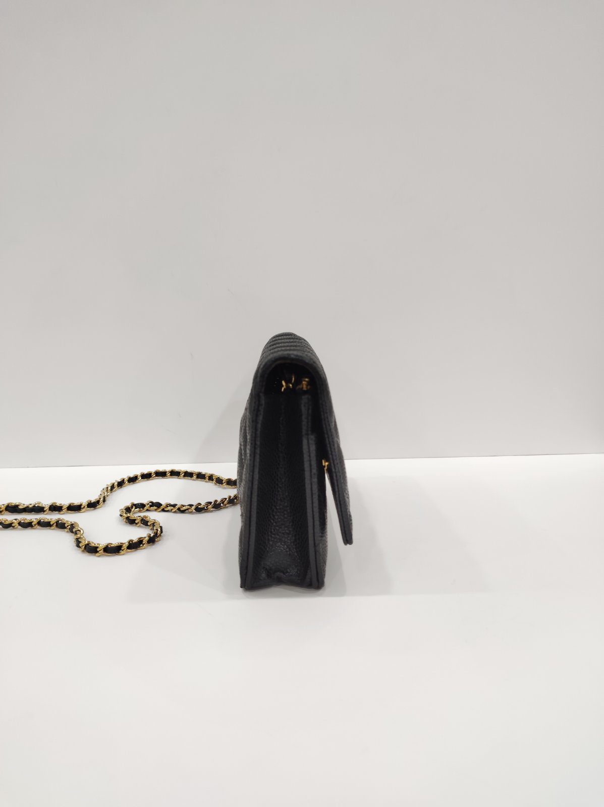 chanel woc black caviar leather ghw chanel woc black caviar leather ghw