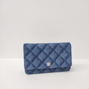 brand new kept unused chanel woc denim shw microchipped