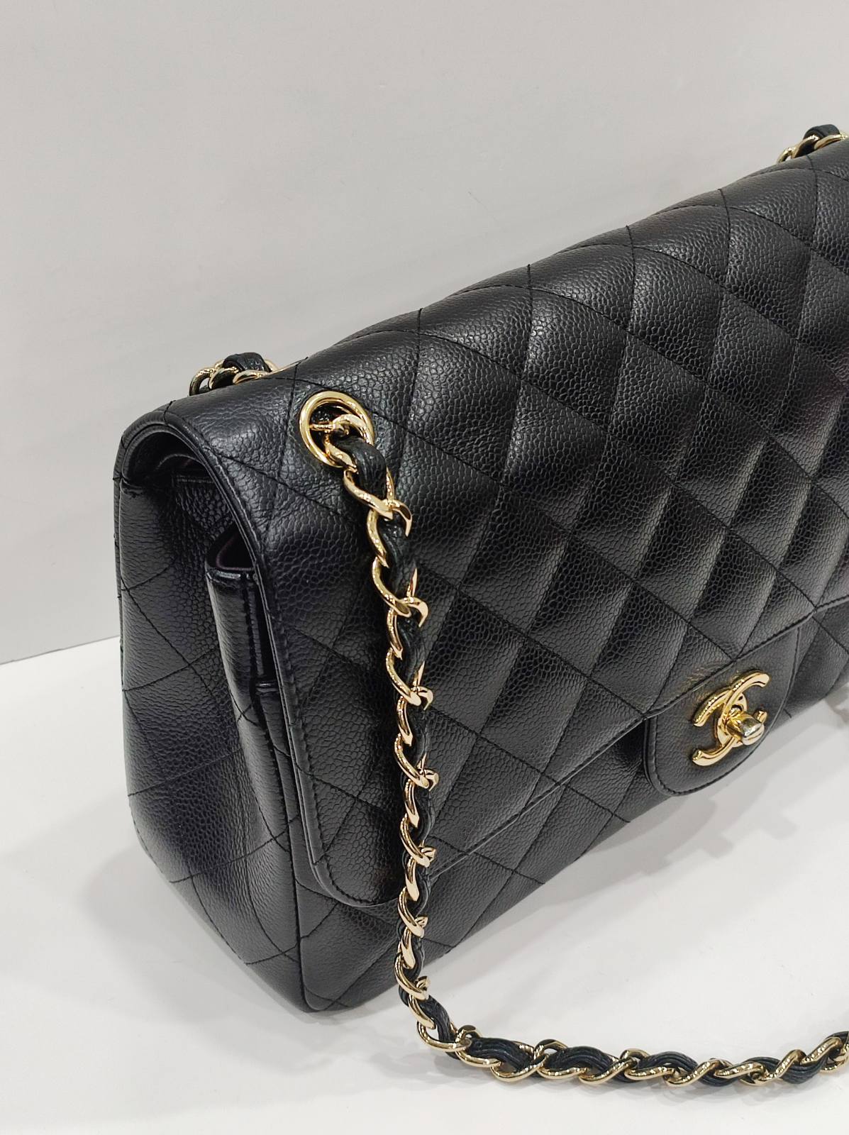 chanel double flap jumbo caviar leather black ghw series 18 chanel double flap jumbo caviar leather black ghw series 18