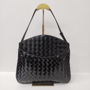 bottega veneta patent flap hobo bag