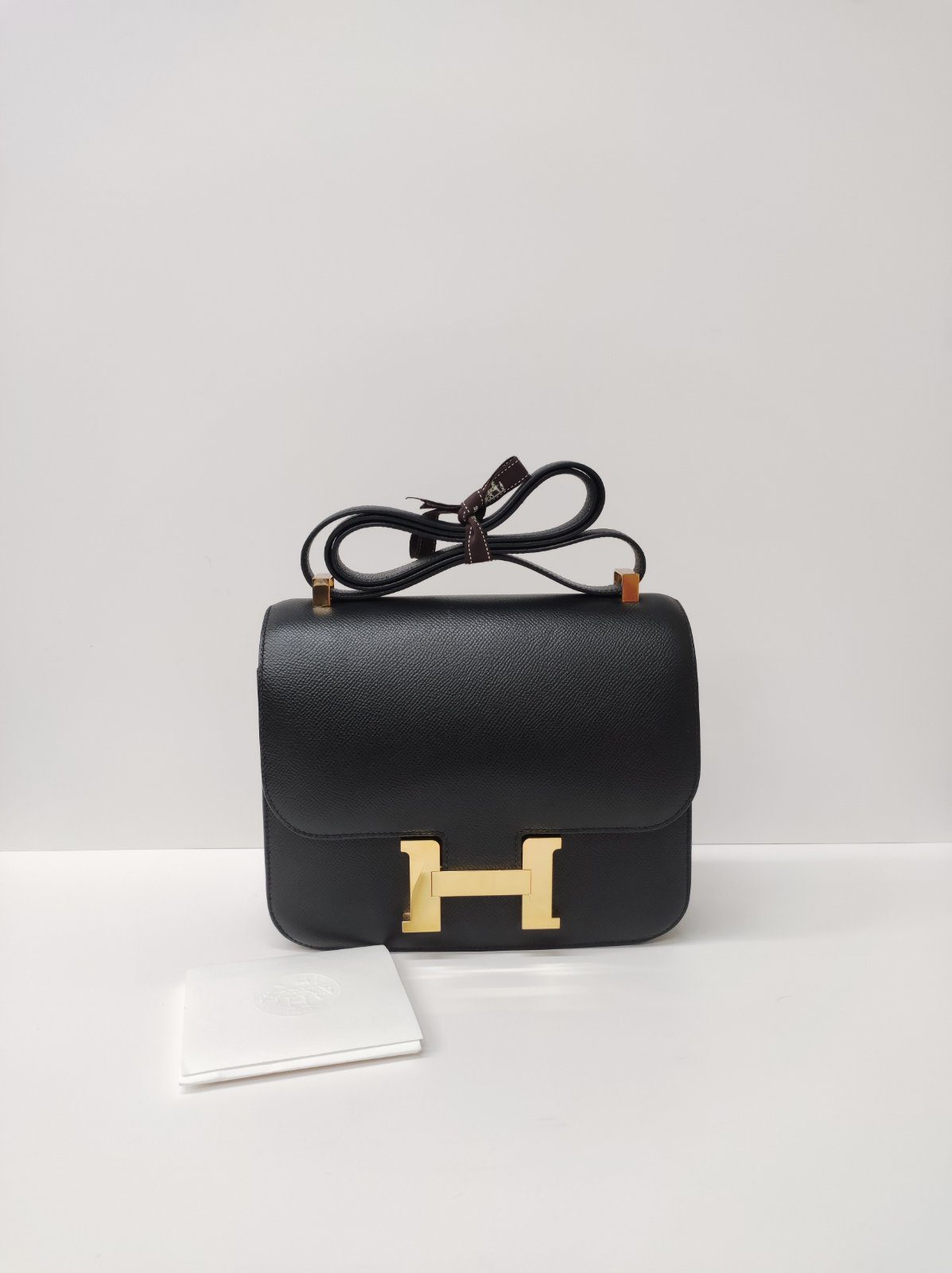 hermes constance 24 noir ghw stamp z hermes constance 24 noir ghw stamp z