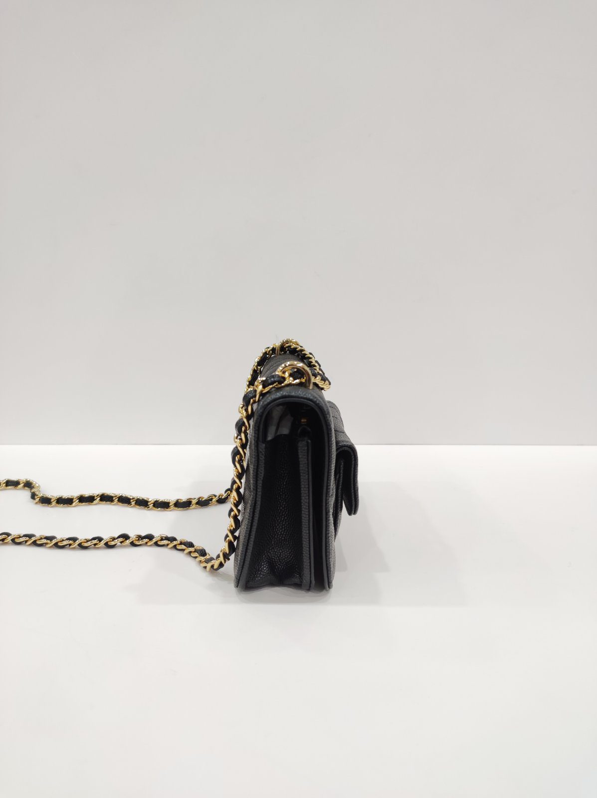 chanel pocket twins woc black caviar leather ghw chanel pocket twins woc black caviar leather ghw