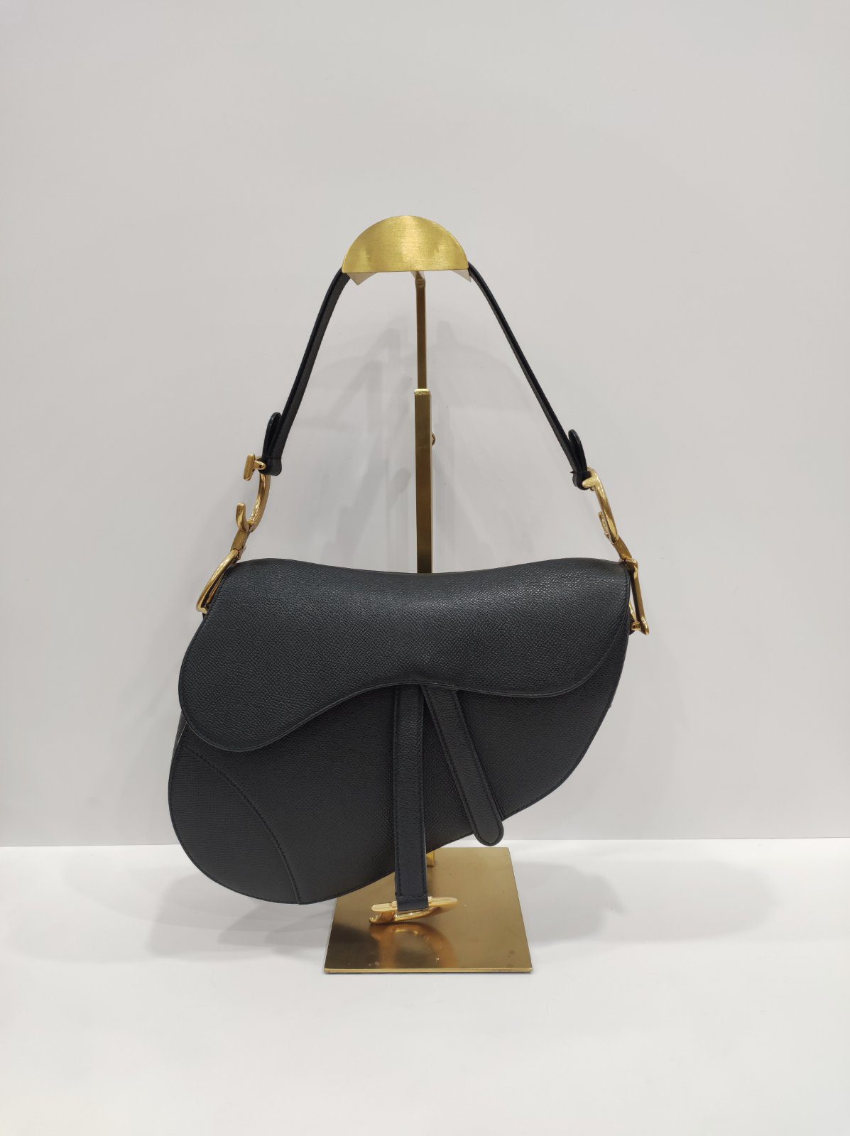 christian dior saddle black medium ghw christian dior saddle black medium ghw